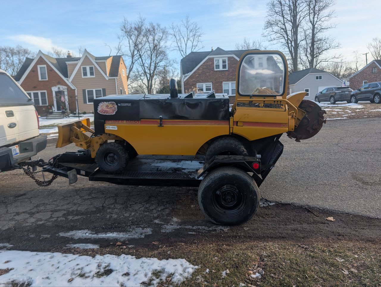 Peach Stumps equipment